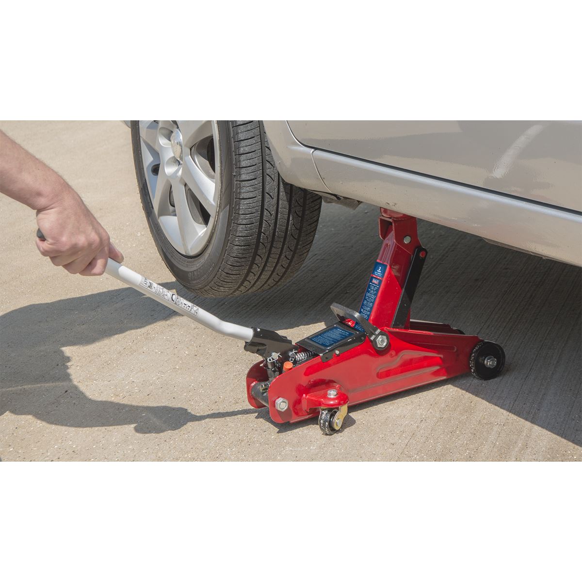 Sealey Trolley Jack 2 Tonne Short Chassis